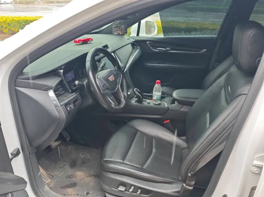 2020 Cadillac XT5 2.0T 237HP L4 9AT,autocango,china used car exporter,china ev exporter,chinese used car exporter,chinese used ev exporter