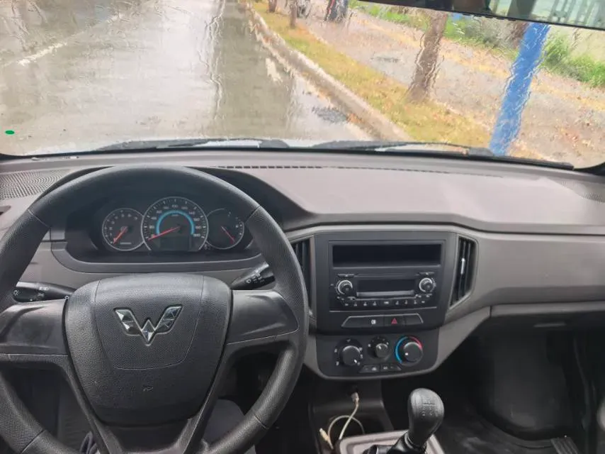 2019 WuLing RongGuang New Truck 1.8L 125HP L4 5MT,autocango,china used car exporter,china ev exporter,chinese used car exporter,chinese used ev exporter