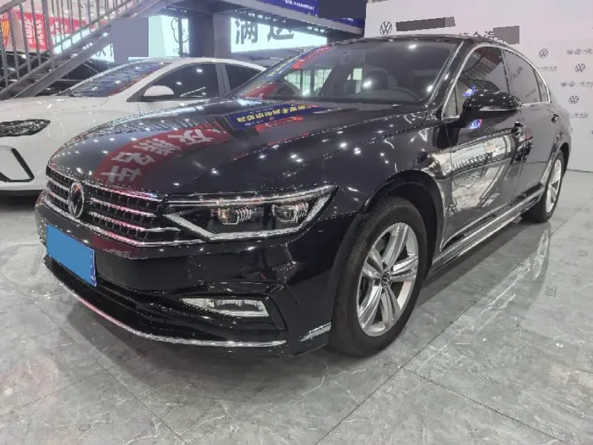 2024 Volkswagen Magotan 1.4T 150HP L4 7DCT,autocango,china used car exporter,china ev exporter,chinese used car exporter,chinese used ev exporter