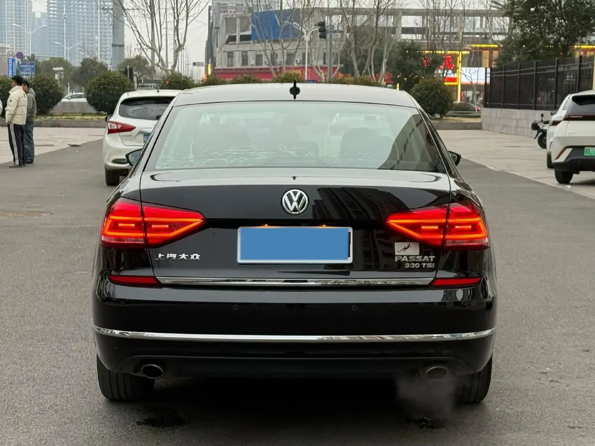 2017 Volkswagen Passat 1.8T 180HP L4 7DCT,autocango,china used car exporter,china ev exporter,chinese used car exporter,chinese used ev exporter