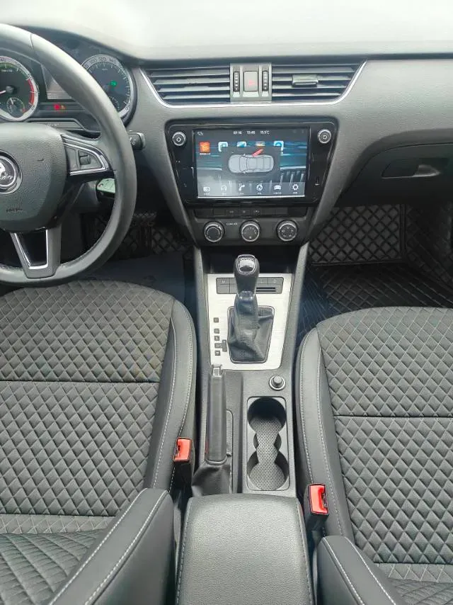 2018 Skoda Octavia 1.2T 116HP L4 7DCT,autocango,china used car exporter,china ev exporter,chinese used car exporter,chinese used ev exporter