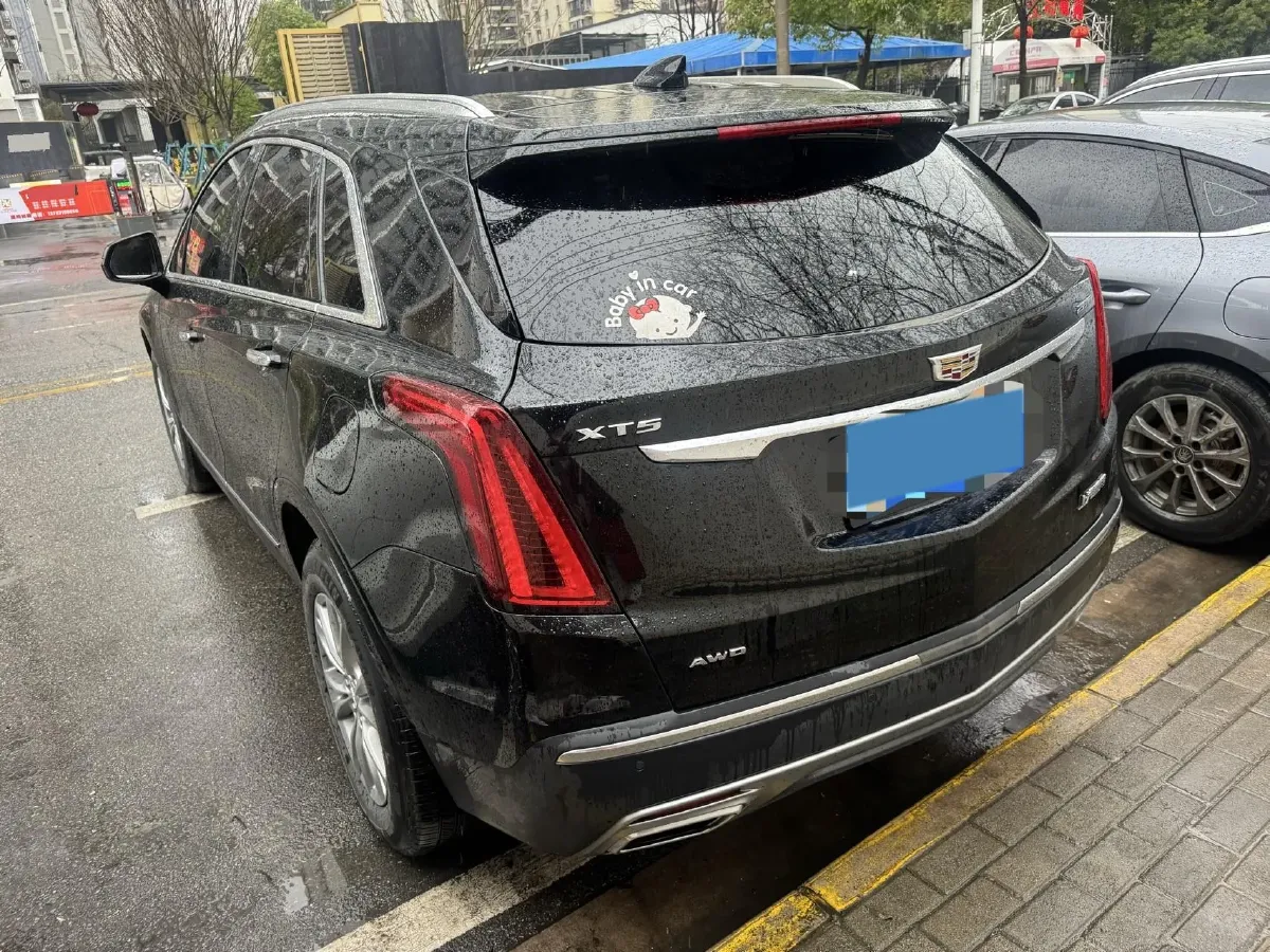2022 Cadillac XT5 2.0T 237HP L4 9AT,autocango,china used car exporter,china ev exporter,chinese used car exporter,chinese used ev exporter