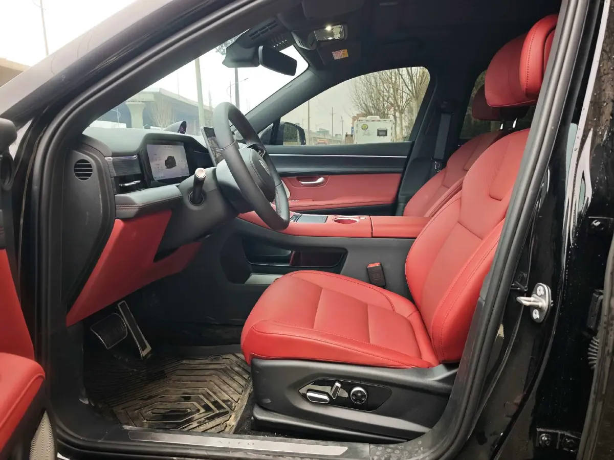 2025 AITO AITO M5 BEV 83KWH,autocango,china used car exporter,china ev exporter,chinese used car exporter,chinese used ev exporter