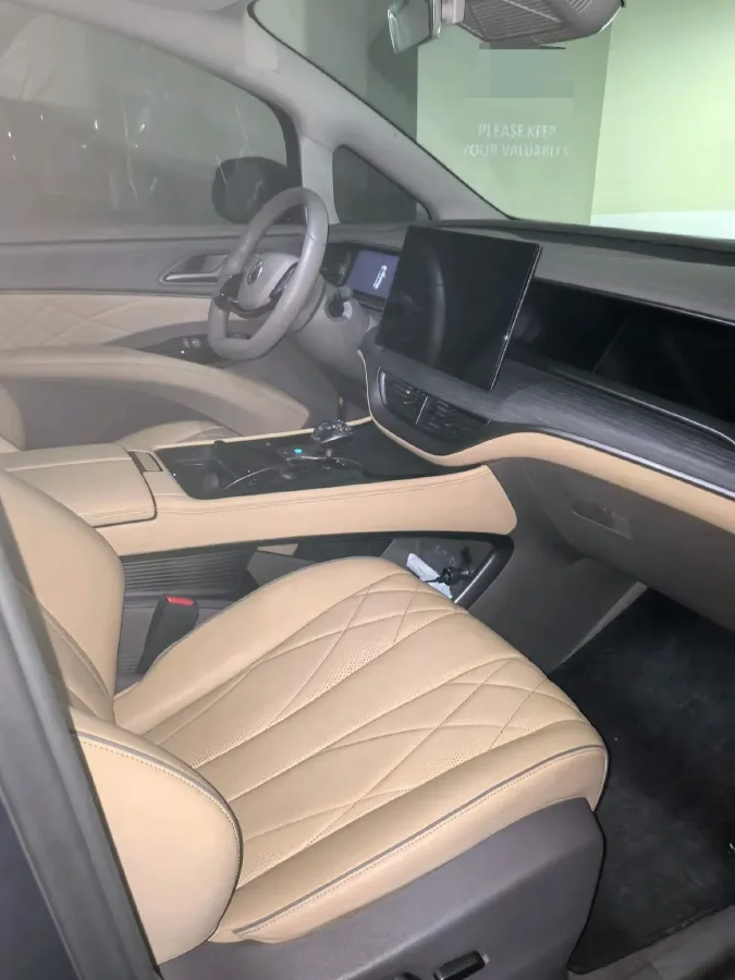 2022 Mercedes-Benz GLC Class 2.0T 197HP L4 9AT,autocango,china used car exporter,china ev exporter,chinese used car exporter,chinese used ev exporter