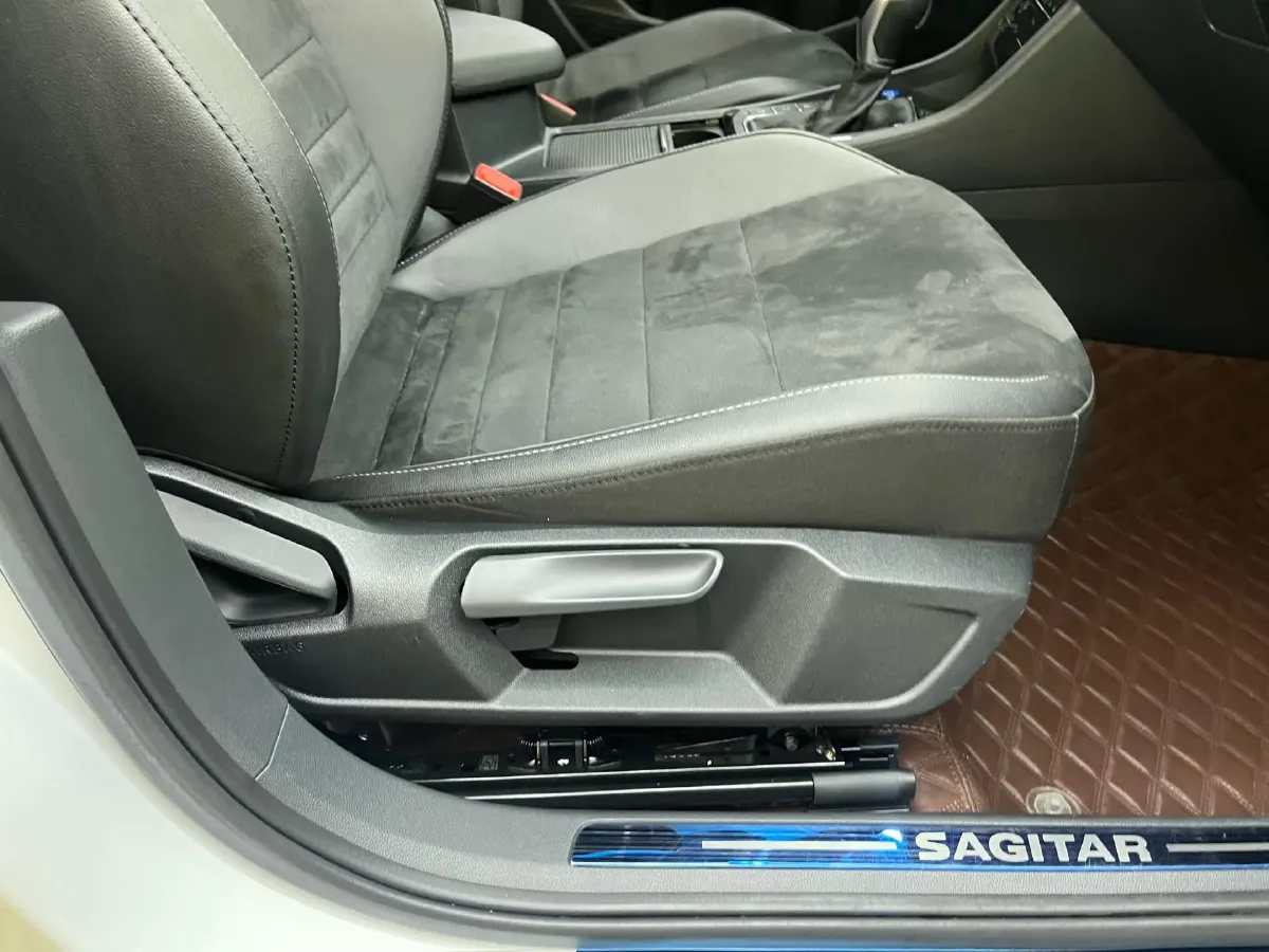 2021 Volkswagen Sagitar 1.4T 150HP L4 7DCT,autocango,china used car exporter,china ev exporter,chinese used car exporter,chinese used ev exporter