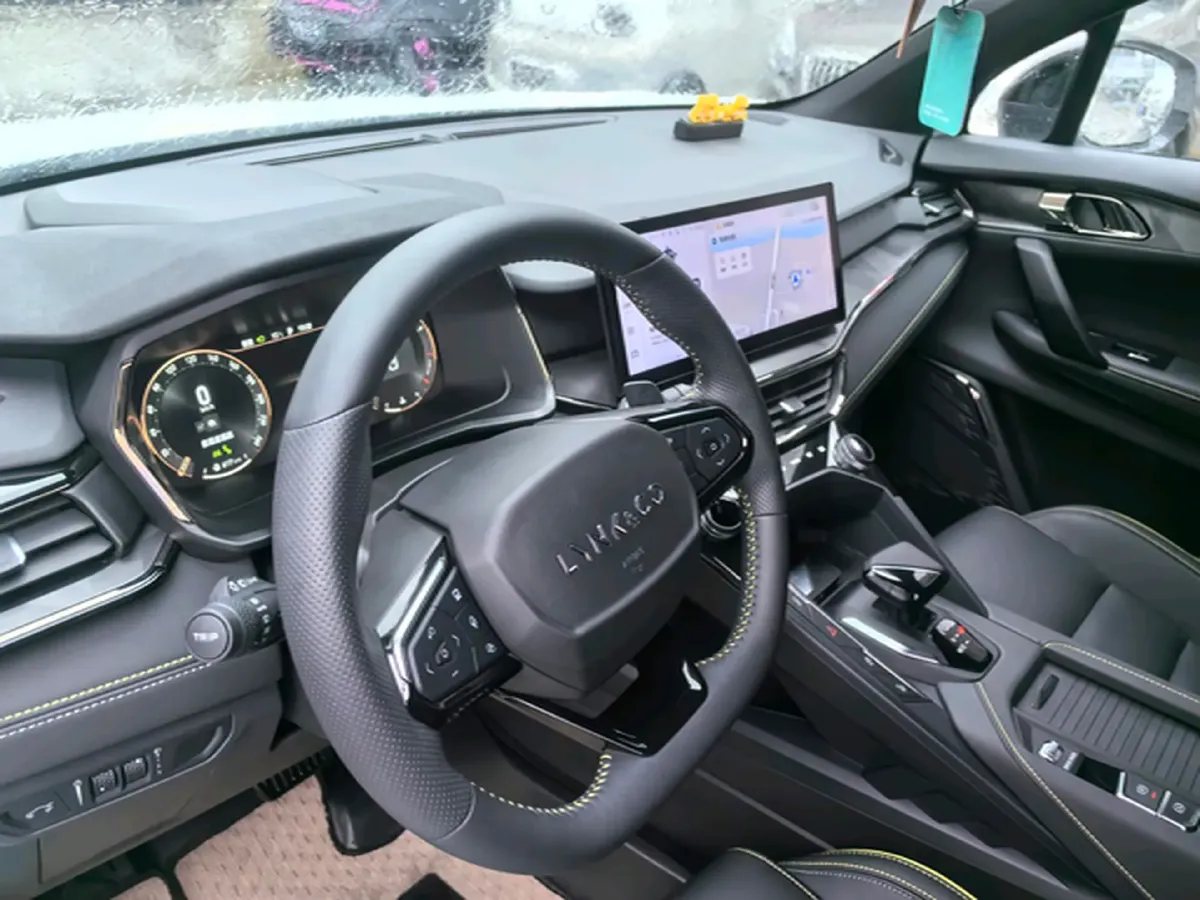 2023 LYNK&CO 06 1.5T 181HP L4 7DCT,autocango,china used car exporter,china ev exporter,chinese used car exporter,chinese used ev exporter