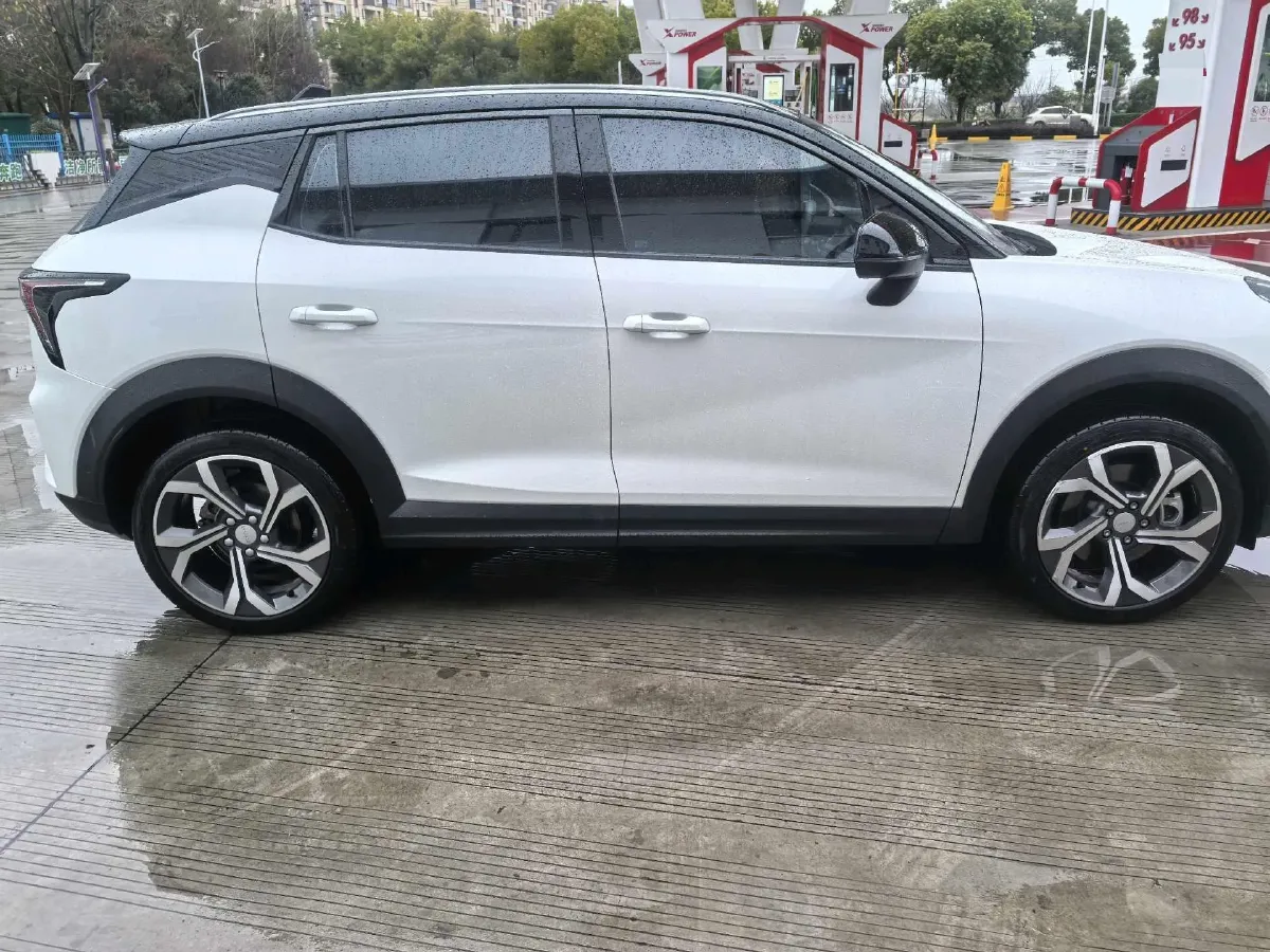2023 LYNK&CO 06 1.5T 181HP L4 7DCT,autocango,china used car exporter,china ev exporter,chinese used car exporter,chinese used ev exporter