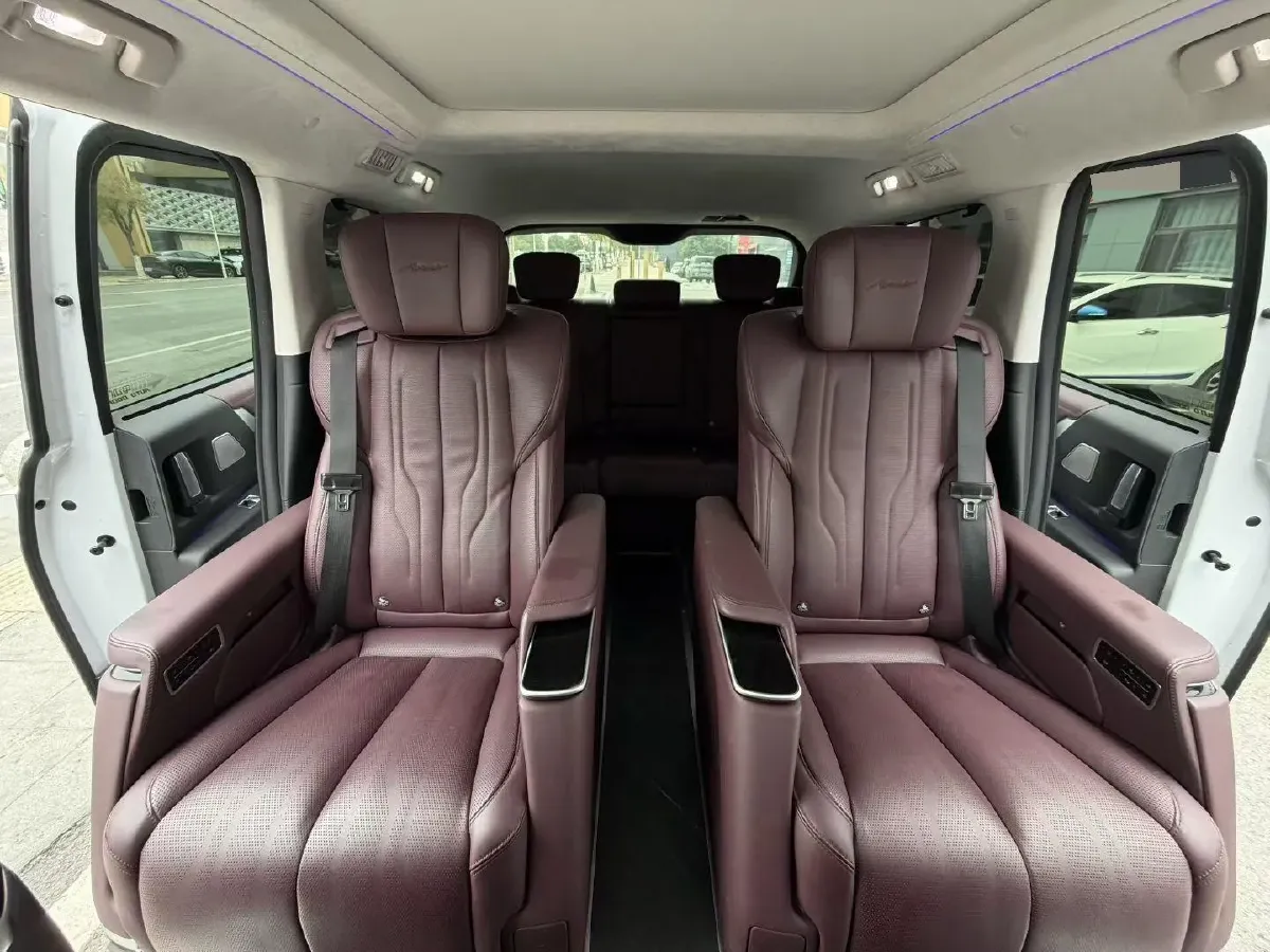 2023 Buick Century 2.0T 237HP L4 9AT,autocango,china used car exporter,china ev exporter,chinese used car exporter,chinese used ev exporter