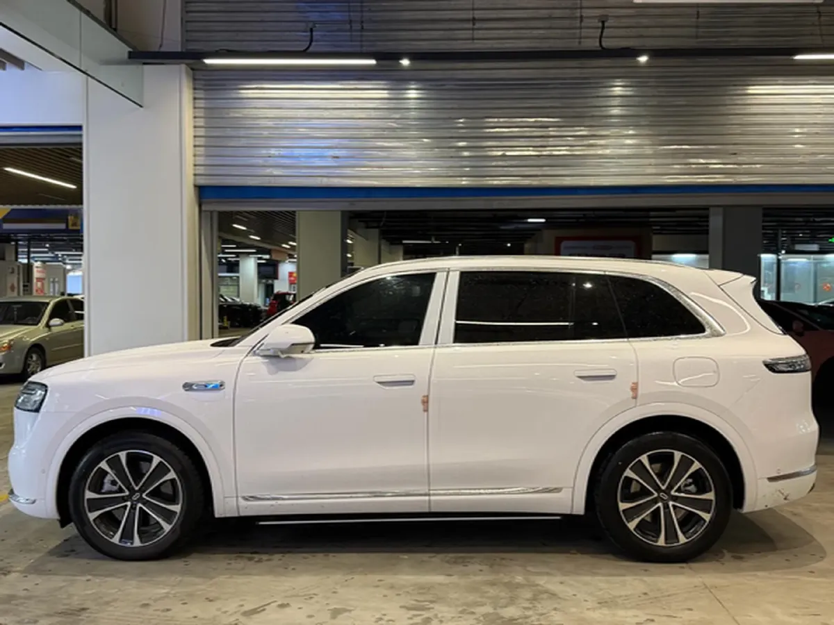 2026 AITO AITO M7 REEV 160HP REEV,autocango,china used car exporter,china ev exporter,chinese used car exporter,chinese used ev exporter