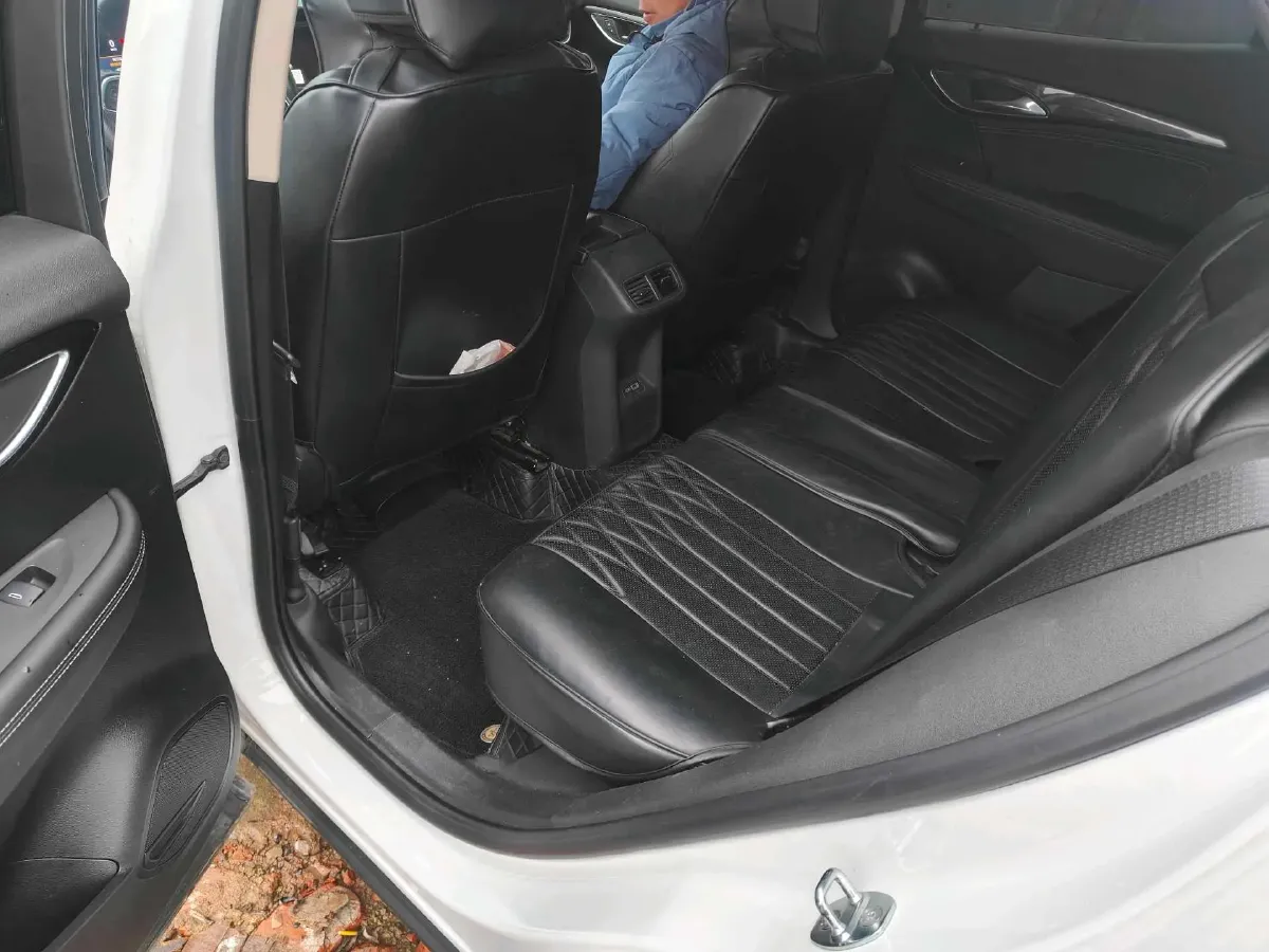 2023 Buick EnvisionS 1.5T 211HP L4 9AT,autocango,china used car exporter,china ev exporter,chinese used car exporter,chinese used ev exporter