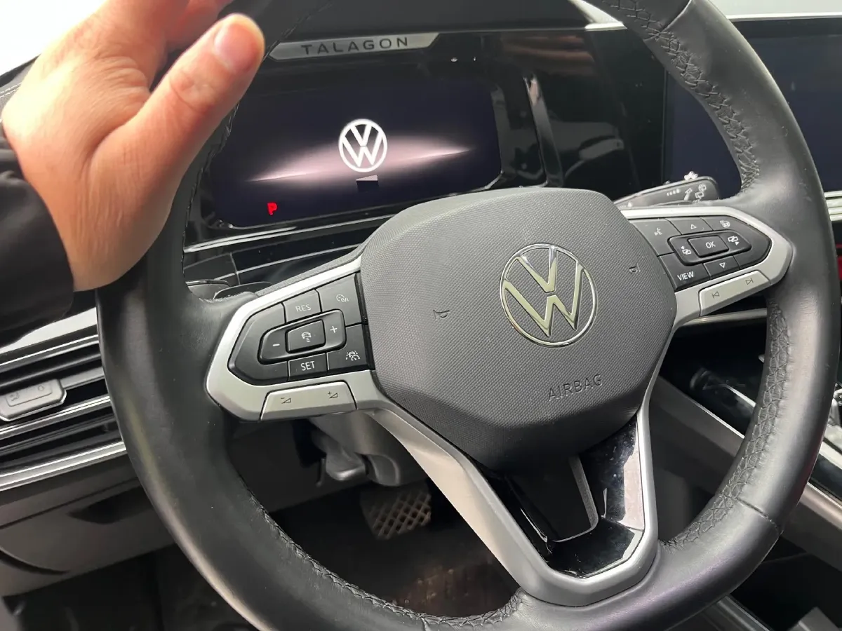 2021 Volkswagen Talagon 2.0T 220HP L4 7DCT,autocango,china used car exporter,china ev exporter,chinese used car exporter,chinese used ev exporter