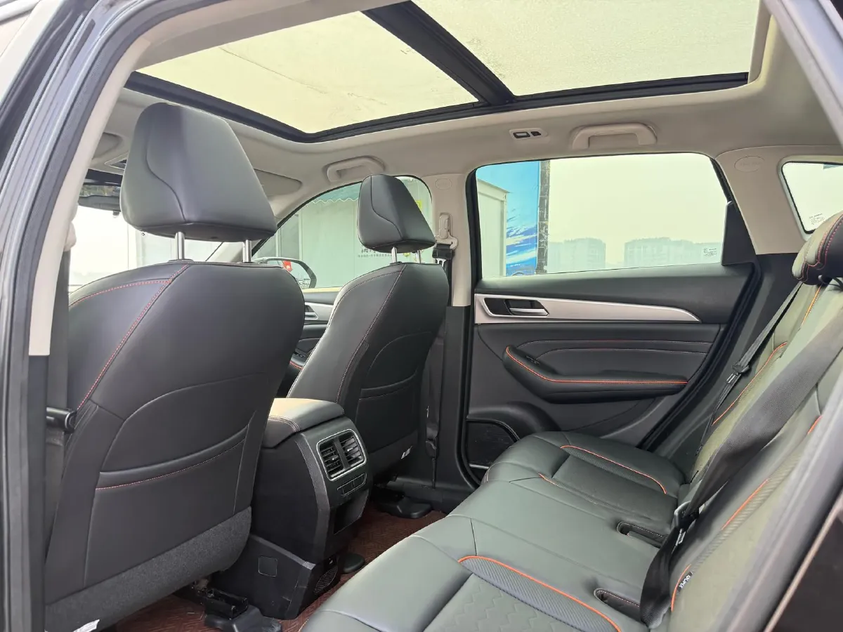 2021 Haval F7 2.0T 224HP L4 7DCT,autocango,china used car exporter,china ev exporter,chinese used car exporter,chinese used ev exporter