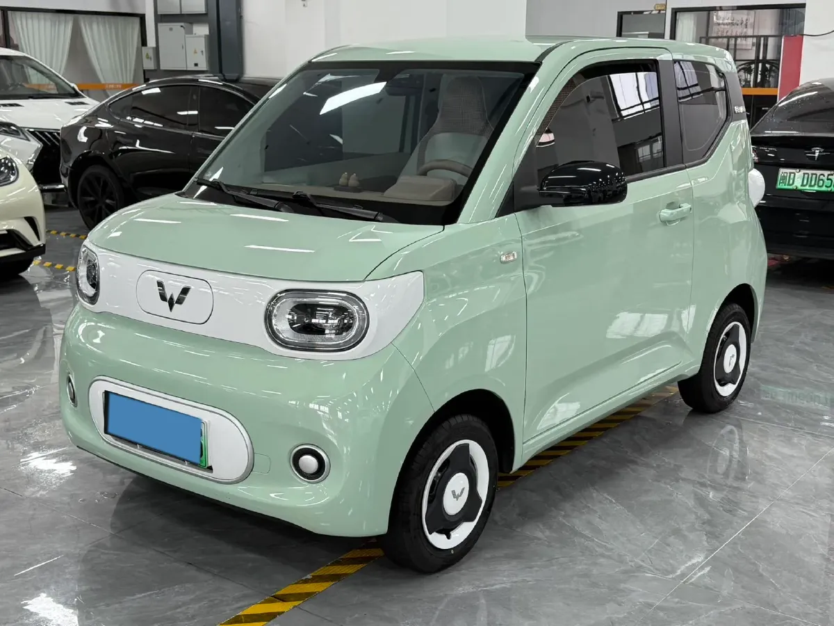 2024 WuLing HongGuang MINI EV BEV 17.3KWH,autocango,china used car exporter,china ev exporter,chinese used car exporter,chinese used ev exporter