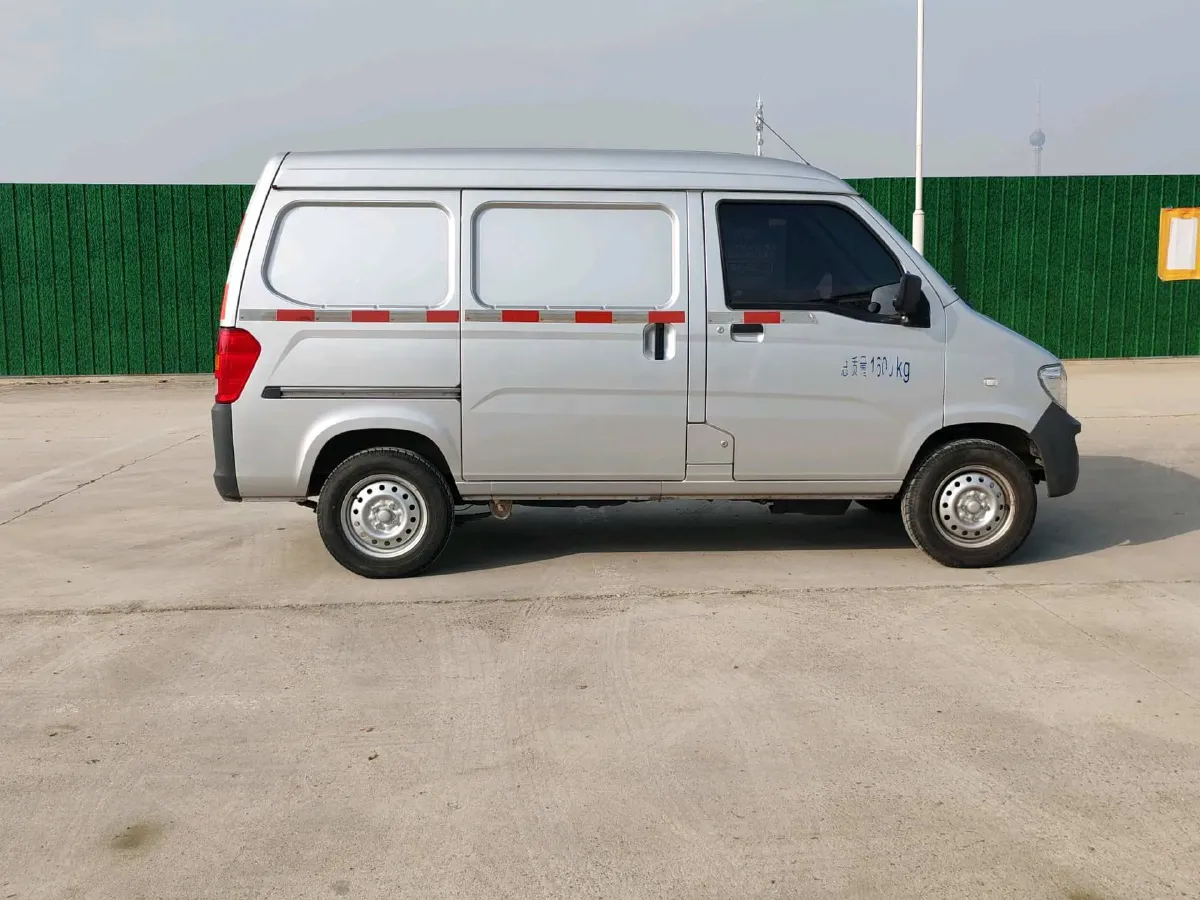 2020 WuLing ZhiGuang 1.2L 76HP L4 5MT,autocango,china used car exporter,china ev exporter,chinese used car exporter,chinese used ev exporter
