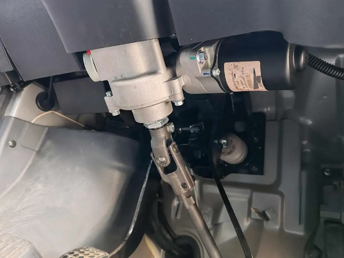 2020 WuLing ZhiGuang 1.2L 76HP L4 5MT,autocango,china used car exporter,china ev exporter,chinese used car exporter,chinese used ev exporter