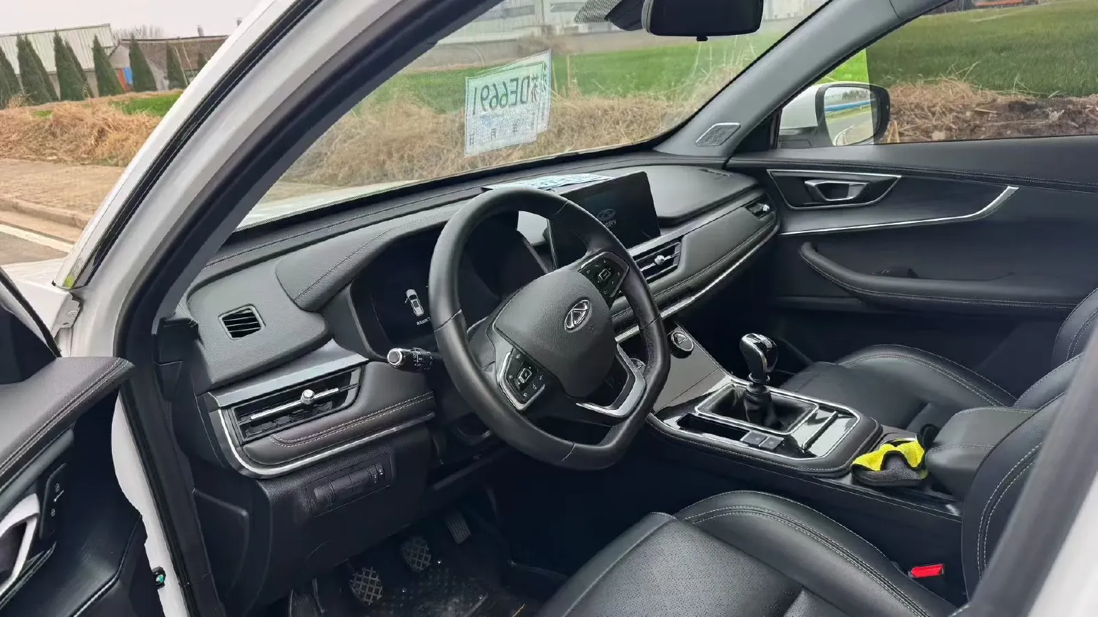 2023 Chery Tiggo 8 1.5T 156HP L4 6MT,autocango,china used car exporter,china ev exporter,chinese used car exporter,chinese used ev exporter