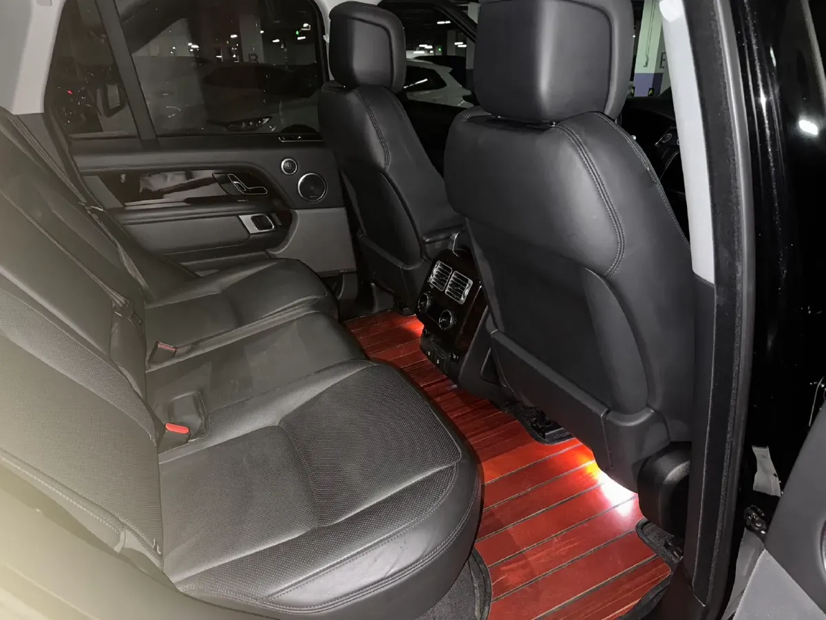 2022 Land Rover Range Rover 3.0T 360HP L6 8AT,autocango,china used car exporter,china ev exporter,chinese used car exporter,chinese used ev exporter