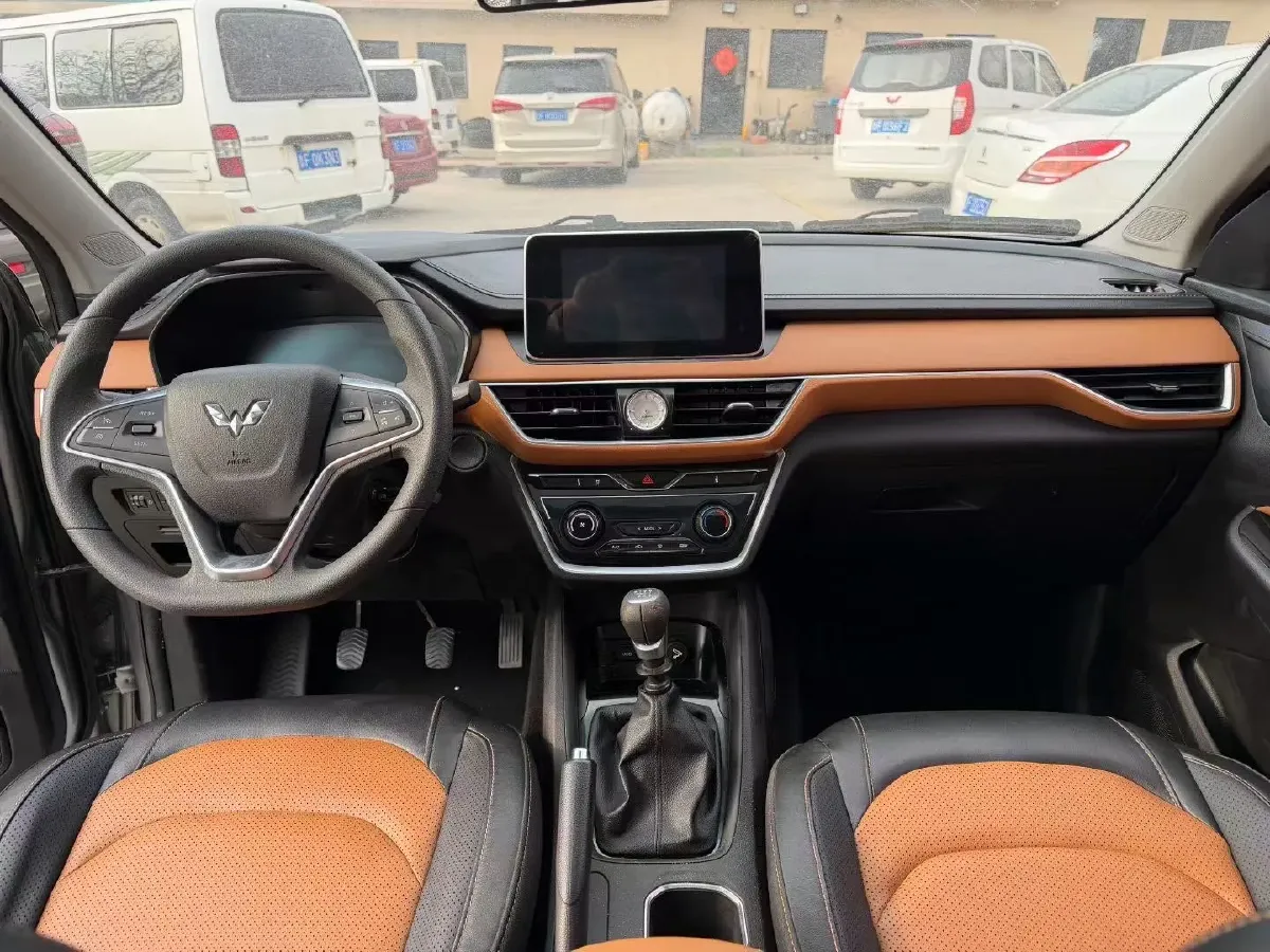 2018 WuLing HongGuang S3 1.5L 112HP L4 6MT,autocango,china used car exporter,china ev exporter,chinese used car exporter,chinese used ev exporter