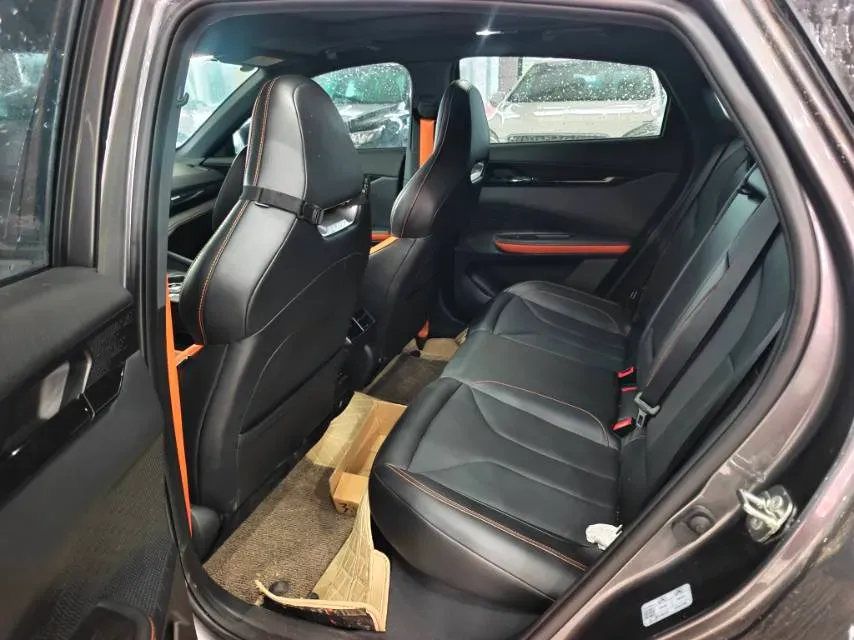 2023 ChangAn UNI-V 1.5T 188HP L4 7DCT,autocango,china used car exporter,china ev exporter,chinese used car exporter,chinese used ev exporter