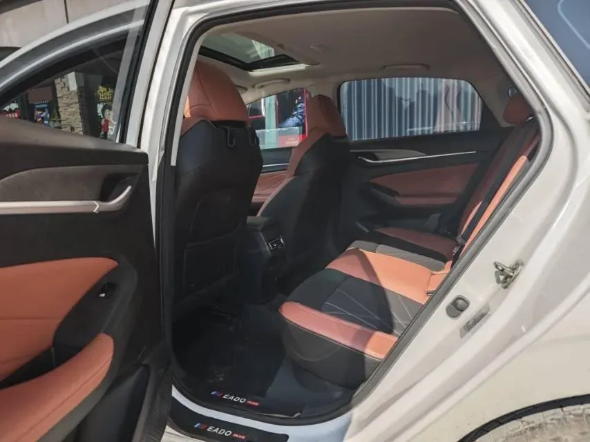 2021 ChangAn Eado 1.4T 160HP L4 7DCT,autocango,china used car exporter,china ev exporter,chinese used car exporter,chinese used ev exporter