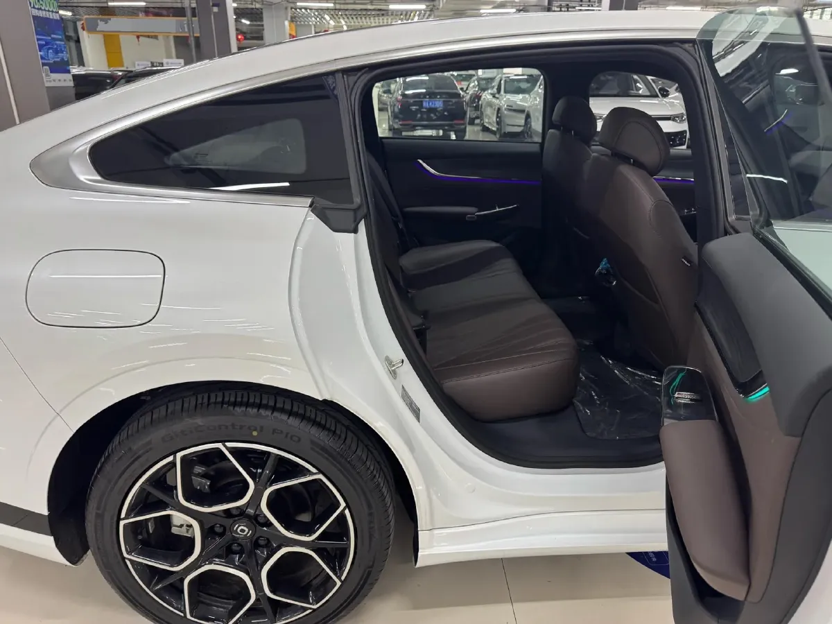 2025 ChangAn QiYuan A07 REEV 98HP REEV 28.4KWH,autocango,china used car exporter,china ev exporter,chinese used car exporter,chinese used ev exporter