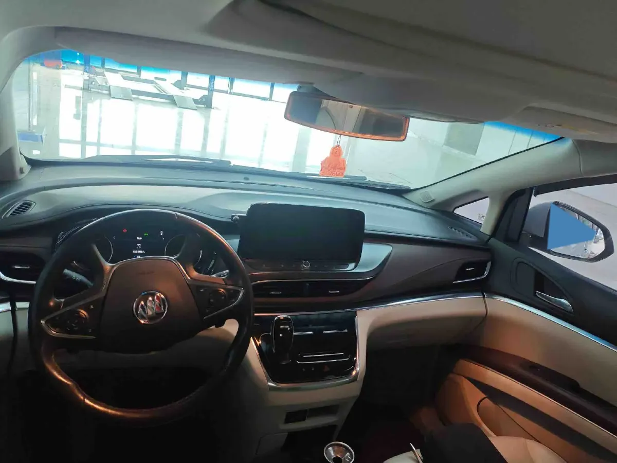 2022 Buick GL8 2.0T 237HP L4 9AT,autocango,china used car exporter,china ev exporter,chinese used car exporter,chinese used ev exporter