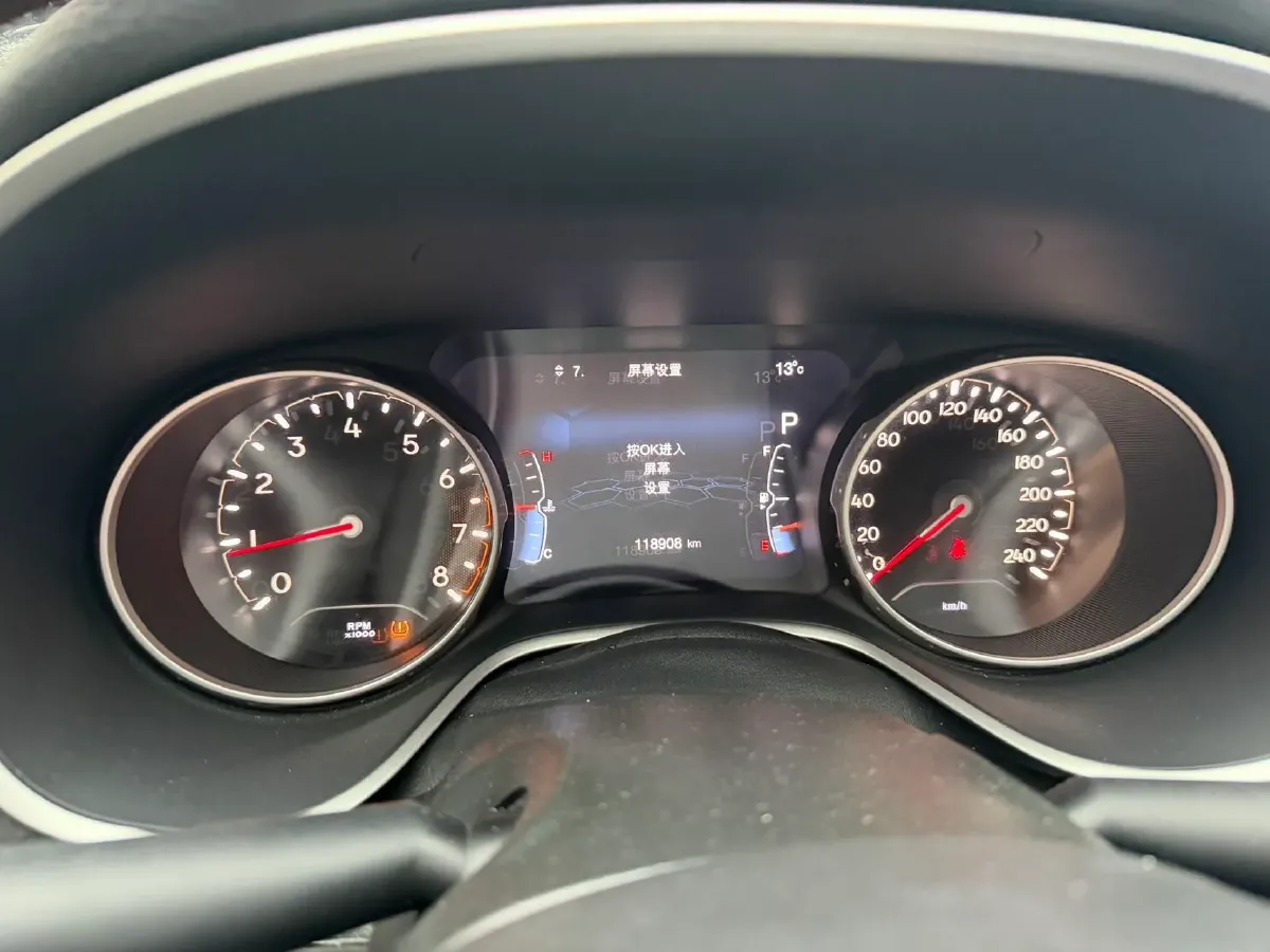 2017 Jeep Compass 1.4T 165HP L4 7DCT,autocango,china used car exporter,china ev exporter,chinese used car exporter,chinese used ev exporter