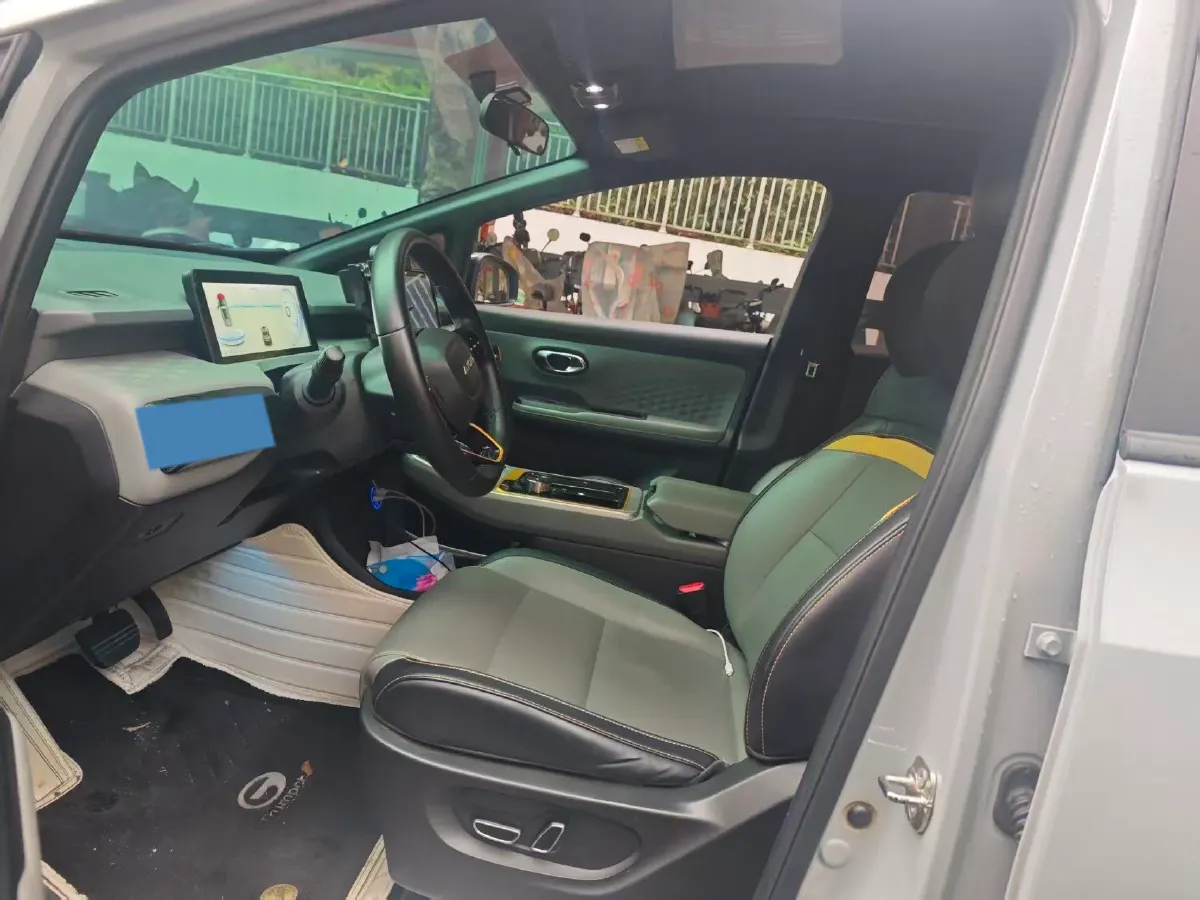 2022 Geely Okavango 1.8T 184HP L4 7DCT,autocango,china used car exporter,china ev exporter,chinese used car exporter,chinese used ev exporter