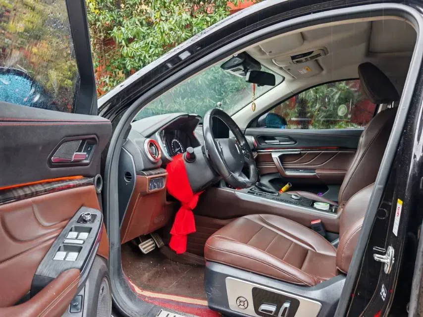 2019 WEY VV5 2.0T 224HP L4 7DCT,autocango,china used car exporter,china ev exporter,chinese used car exporter,chinese used ev exporter