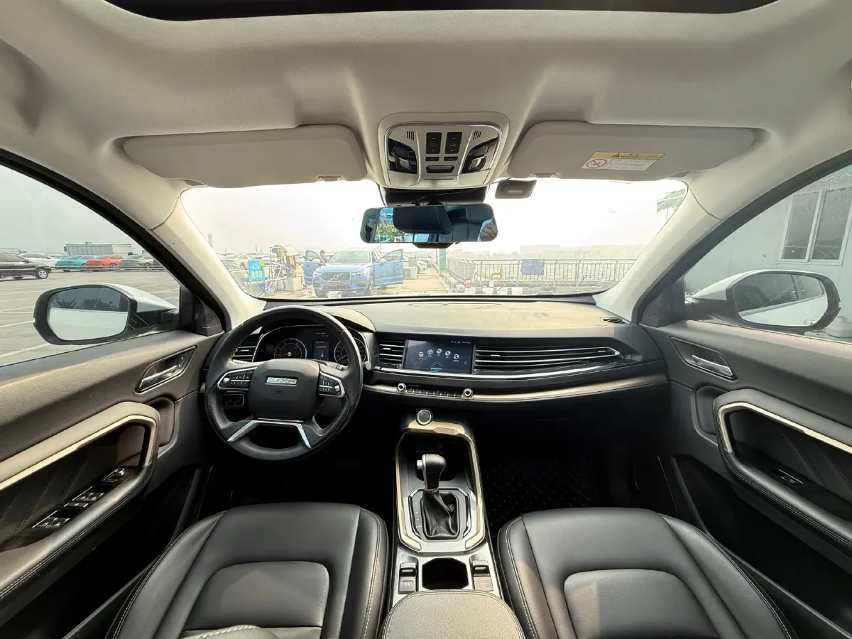 2018 Haval H6 1.5T 169HP L4 7DCT,autocango,china used car exporter,china ev exporter,chinese used car exporter,chinese used ev exporter