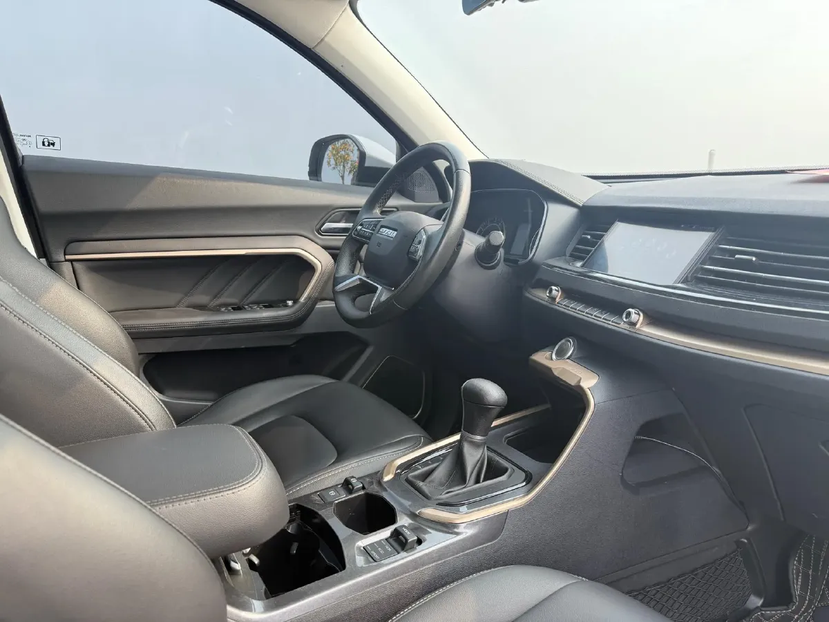 2018 Haval H6 1.5T 169HP L4 7DCT,autocango,china used car exporter,china ev exporter,chinese used car exporter,chinese used ev exporter