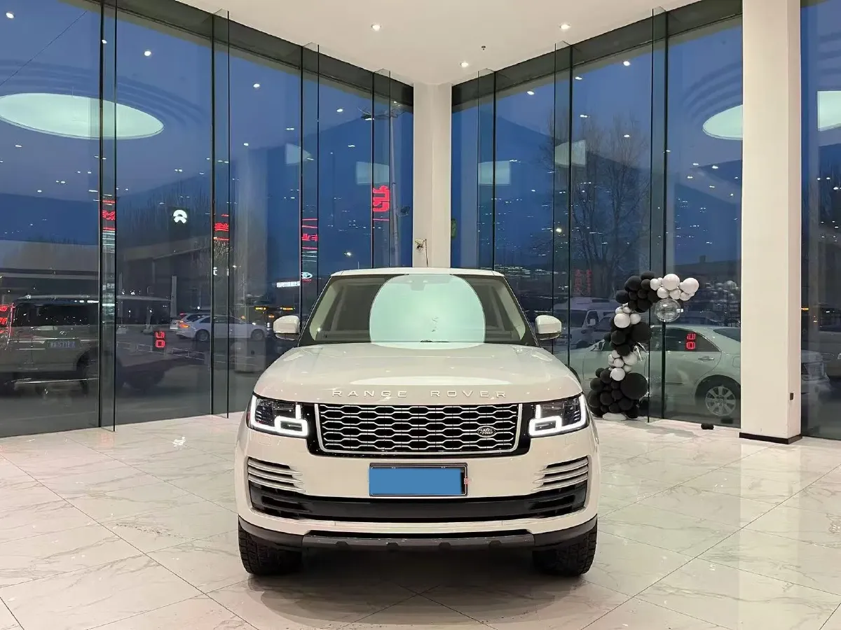 2019 BMW 7 Series 3.0T 340HP L6 8AT,autocango,china used car exporter,china ev exporter,chinese used car exporter,chinese used ev exporter