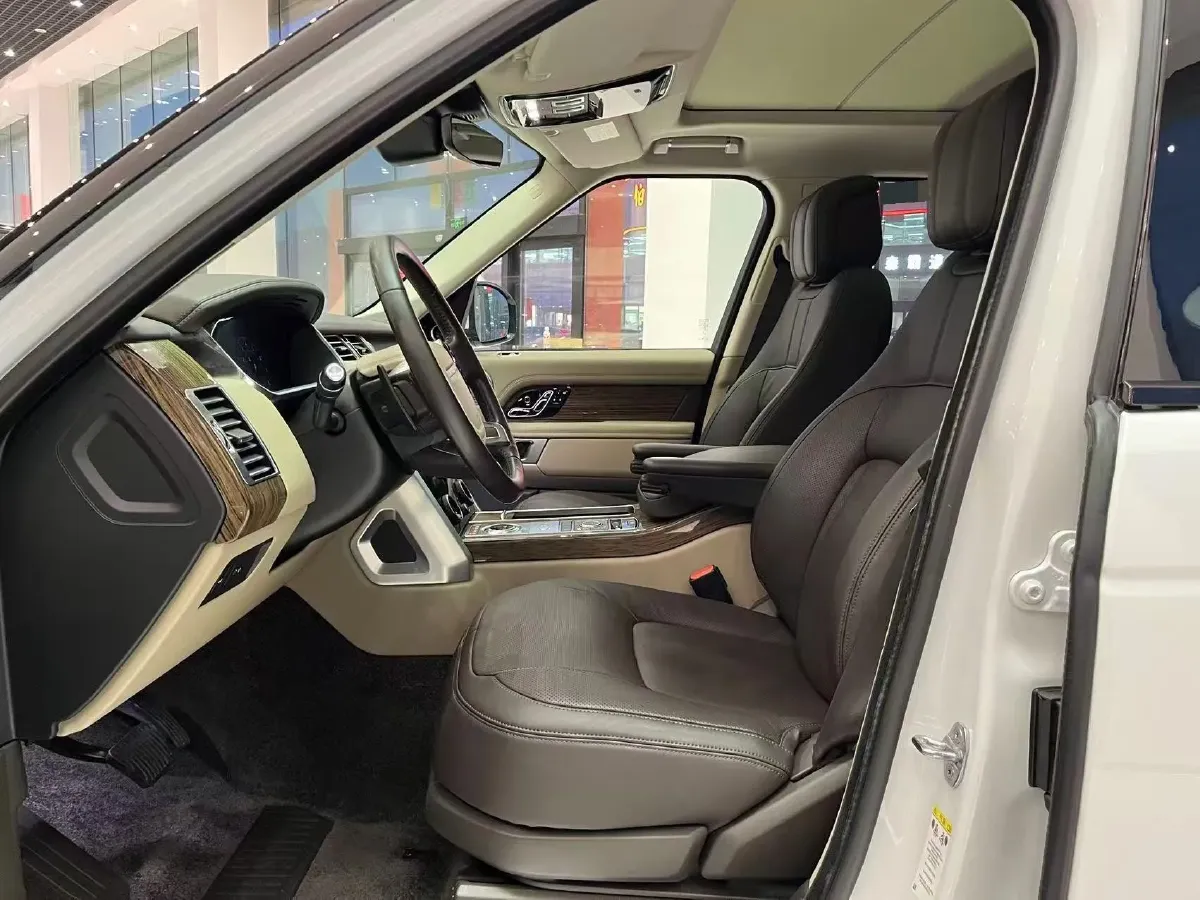 2019 BMW 7 Series 3.0T 340HP L6 8AT,autocango,china used car exporter,china ev exporter,chinese used car exporter,chinese used ev exporter