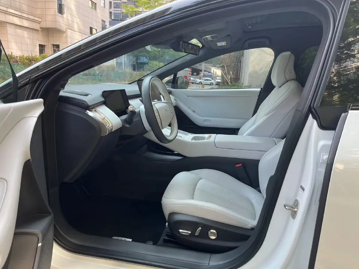 2024 Xpeng P7+ BEV 60.7KWH,autocango,china used car exporter,china ev exporter,chinese used car exporter,chinese used ev exporter