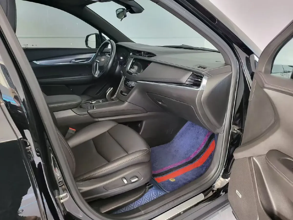 2021 Cadillac XT6 2.0T 237HP L4 9AT,autocango,china used car exporter,china ev exporter,chinese used car exporter,chinese used ev exporter