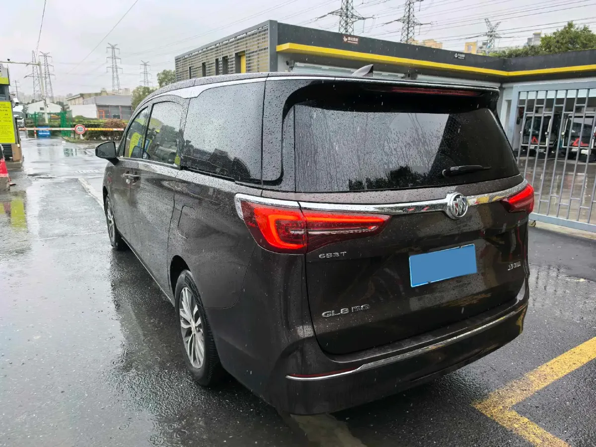 2020 Buick GL8 2.0T 237HP L4 9AT,autocango,china used car exporter,china ev exporter,chinese used car exporter,chinese used ev exporter