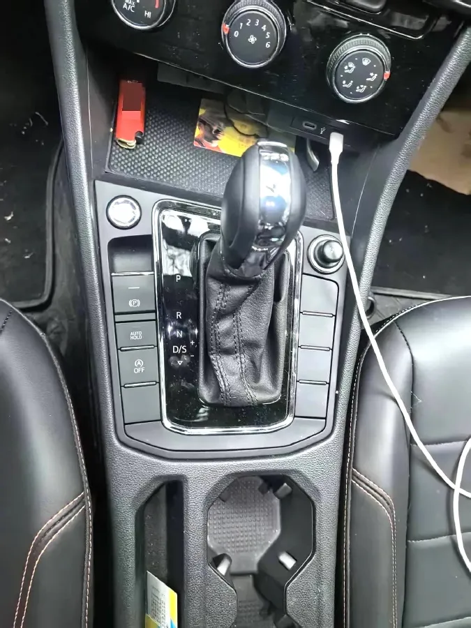 2025 Volkswagen Bora 1.2T 116HP L4 7DCT,autocango,china used car exporter,china ev exporter,chinese used car exporter,chinese used ev exporter