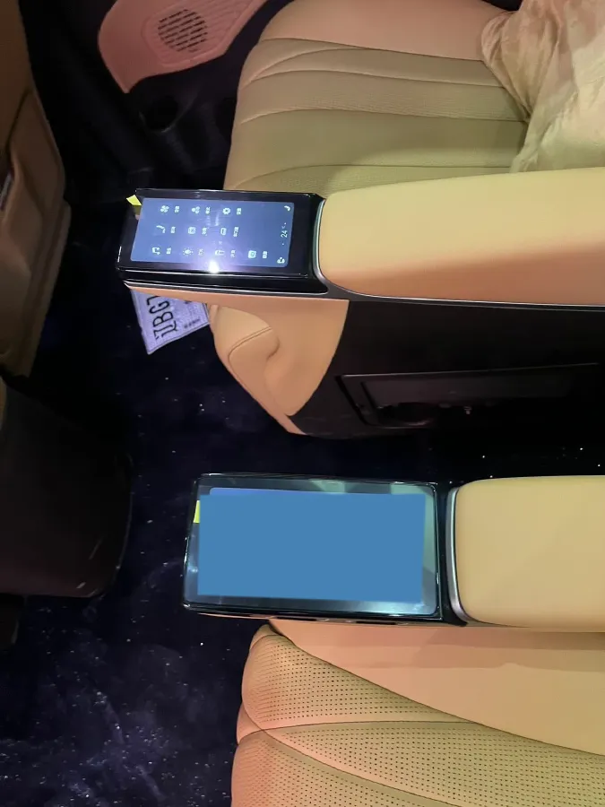 2025 Denza D9 1.5T 156HP L4 E-CVT PHEV 40KWH,autocango,china used car exporter,china ev exporter,chinese used car exporter,chinese used ev exporter