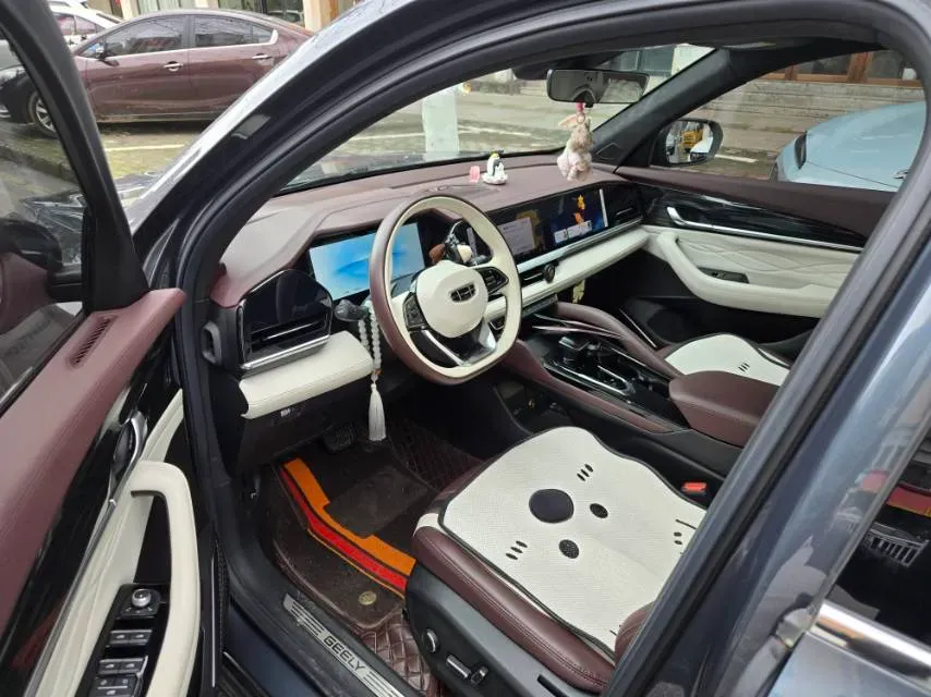 2024 Geely Monjaro 2.0T 238HP L4 8AT,autocango,china used car exporter,china ev exporter,chinese used car exporter,chinese used ev exporter