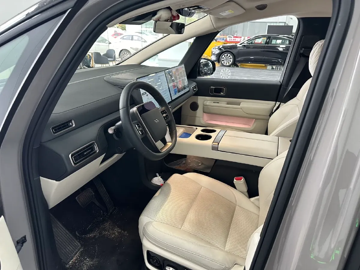 2025 Li MEGA BEV,autocango,china used car exporter,china ev exporter,chinese used car exporter,chinese used ev exporter