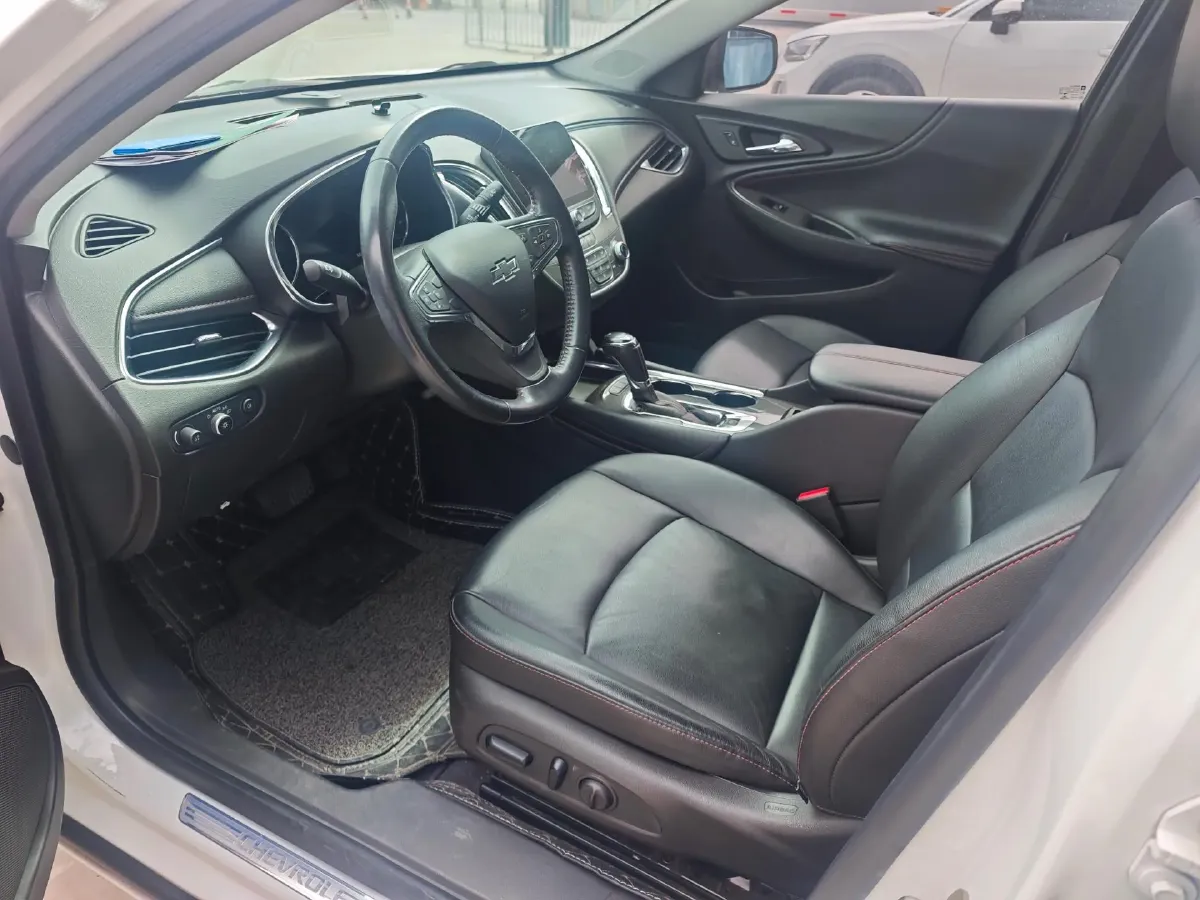 2019 Chevrolet Malibu XL 2.0T 241HP L4 9AT,autocango,china used car exporter,china ev exporter,chinese used car exporter,chinese used ev exporter