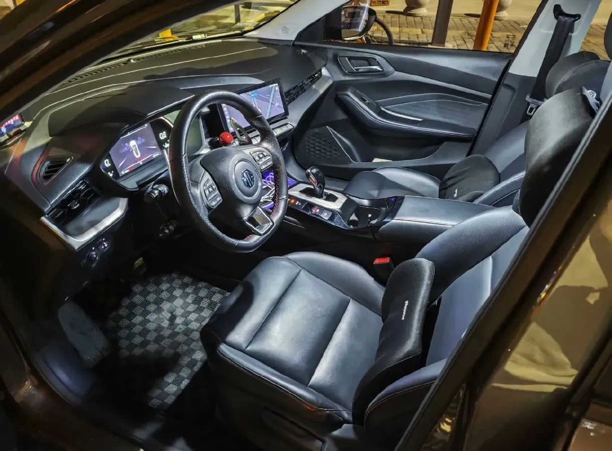 2021 MG 5 1.5T 173HP L4 7DCT,autocango,china used car exporter,china ev exporter,chinese used car exporter,chinese used ev exporter