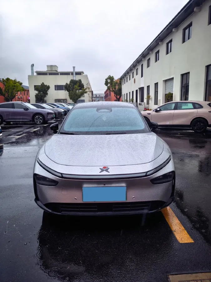 2024 Xpeng P7+ BEV 60.7KWH,autocango,china used car exporter,china ev exporter,chinese used car exporter,chinese used ev exporter