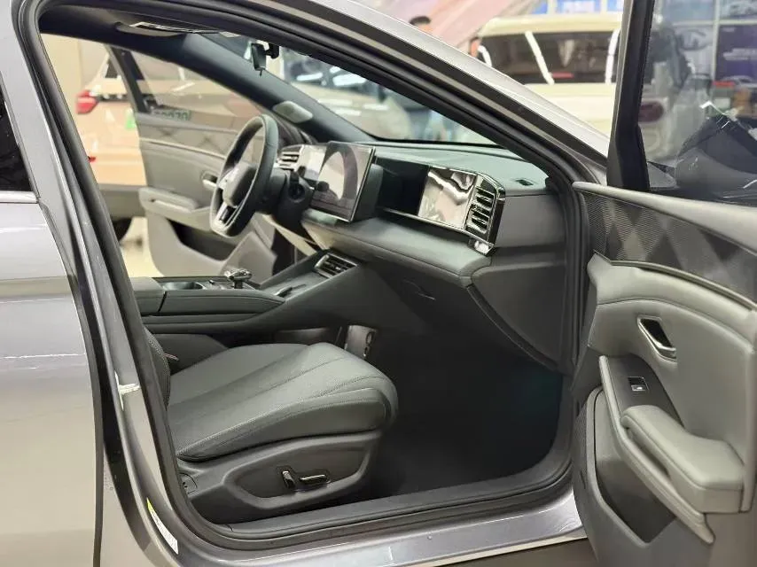 2025 BYD QinL 1.5L 101HP L4 E-CVT PHEV 15.87KWH,autocango,china used car exporter,china ev exporter,chinese used car exporter,chinese used ev exporter