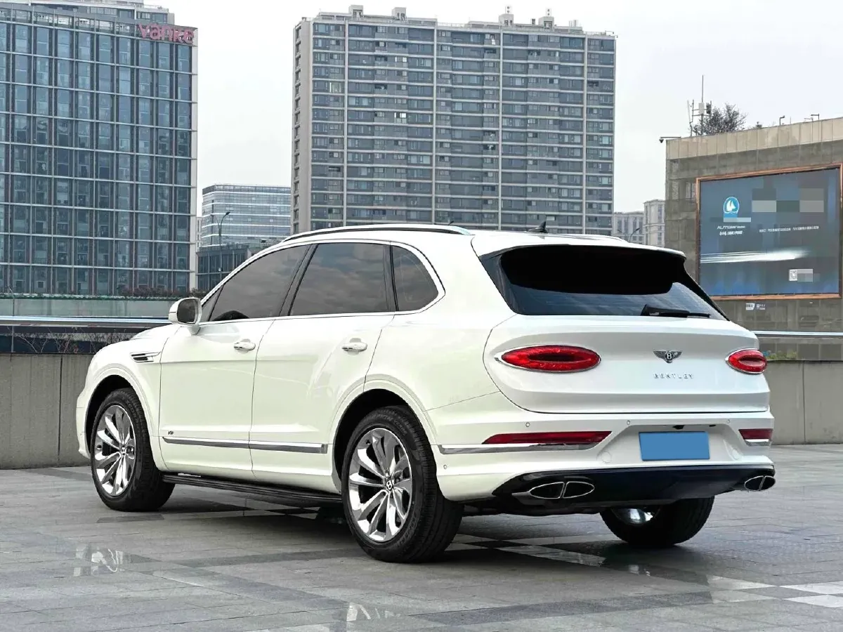 2021 Bentley Bentayga 4.0T 550HP V8 8AT,autocango,china used car exporter,china ev exporter,chinese used car exporter,chinese used ev exporter