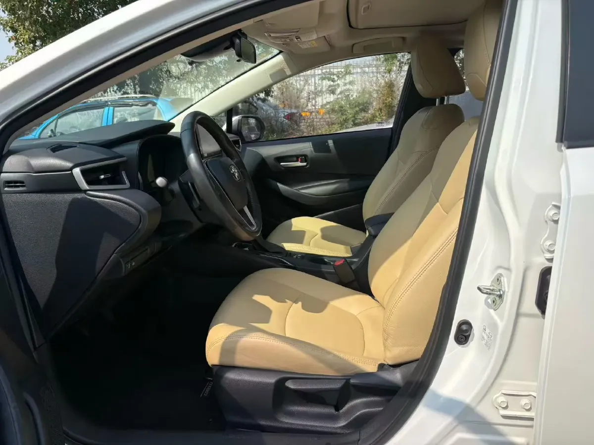 2019 Toyota Corolla 1.2T 116HP L4 CVT,autocango,china used car exporter,china ev exporter,chinese used car exporter,chinese used ev exporter