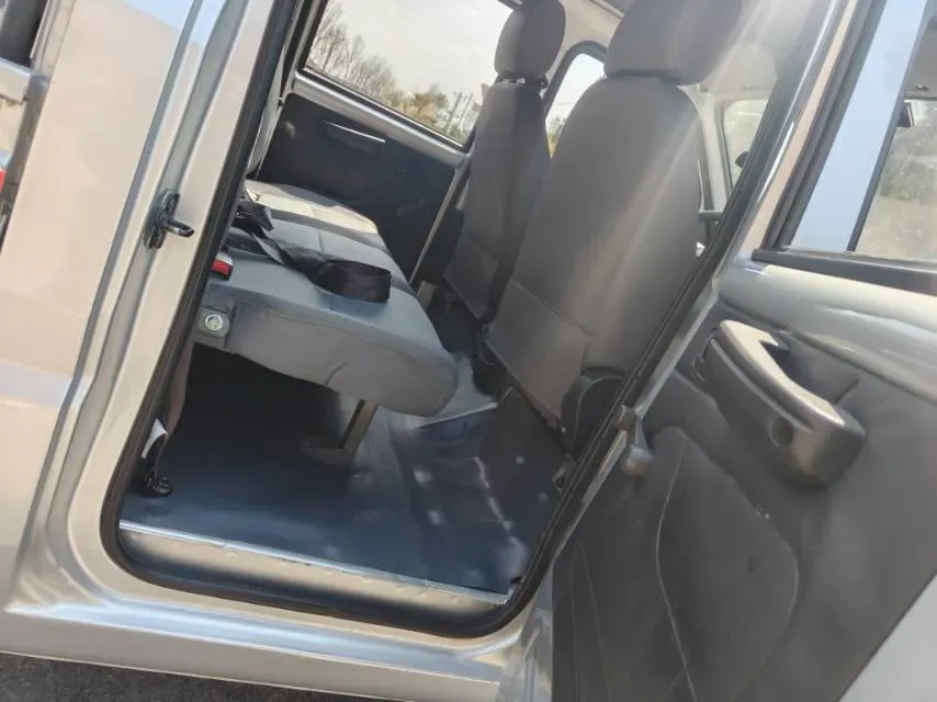 2019 WuLing RongGuang Mini Truck 1.5L 107HP L4 5MT,autocango,china used car exporter,china ev exporter,chinese used car exporter,chinese used ev exporter