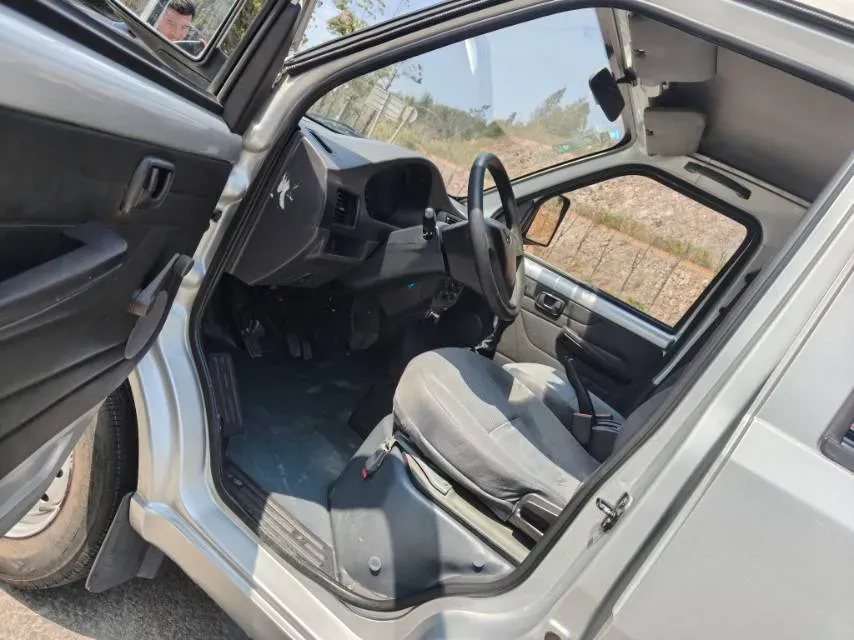 2019 WuLing RongGuang Mini Truck 1.5L 107HP L4 5MT,autocango,china used car exporter,china ev exporter,chinese used car exporter,chinese used ev exporter