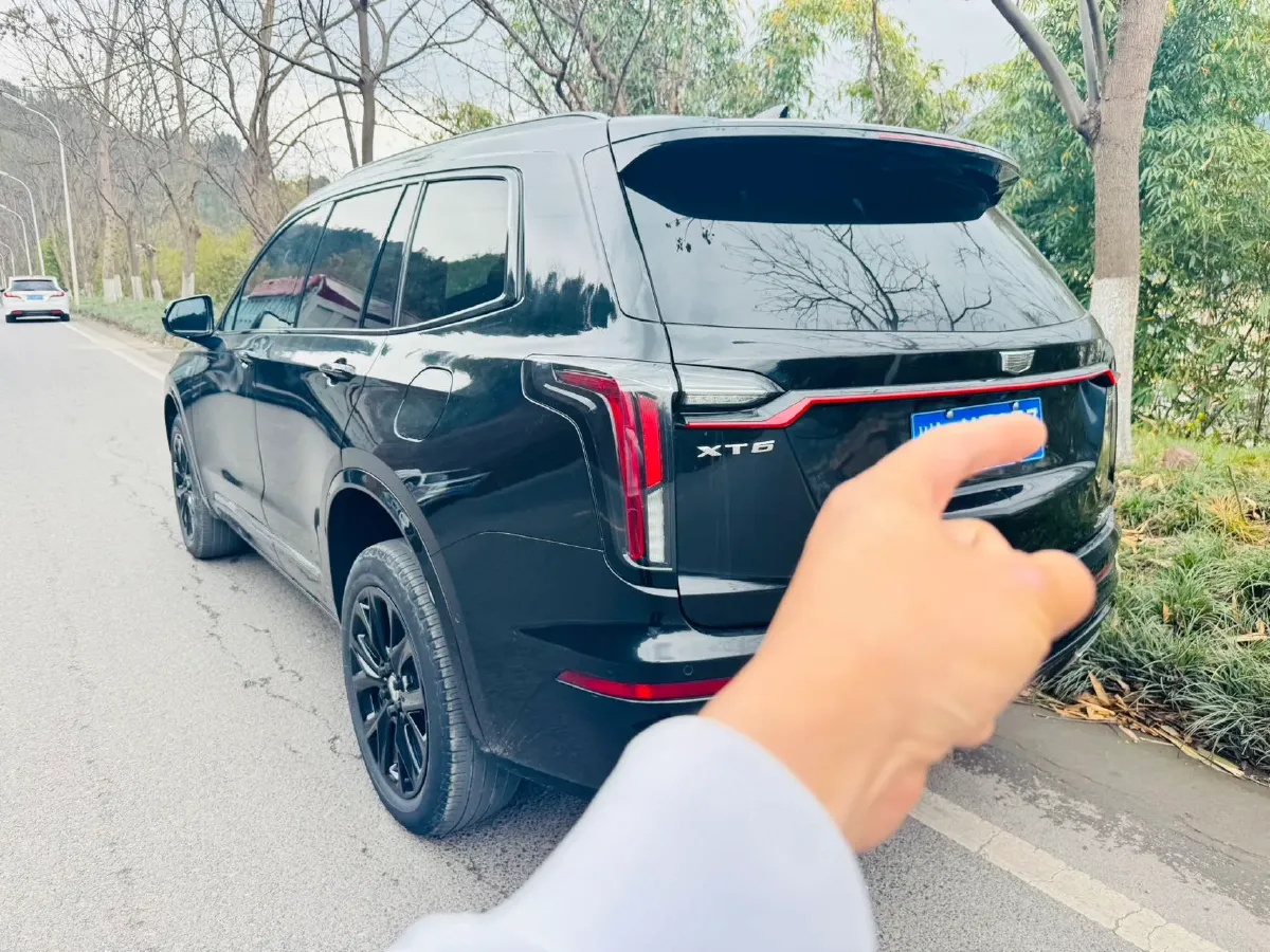 2020 Cadillac XT6 2.0T 237HP L4 9AT,autocango,china used car exporter,china ev exporter,chinese used car exporter,chinese used ev exporter