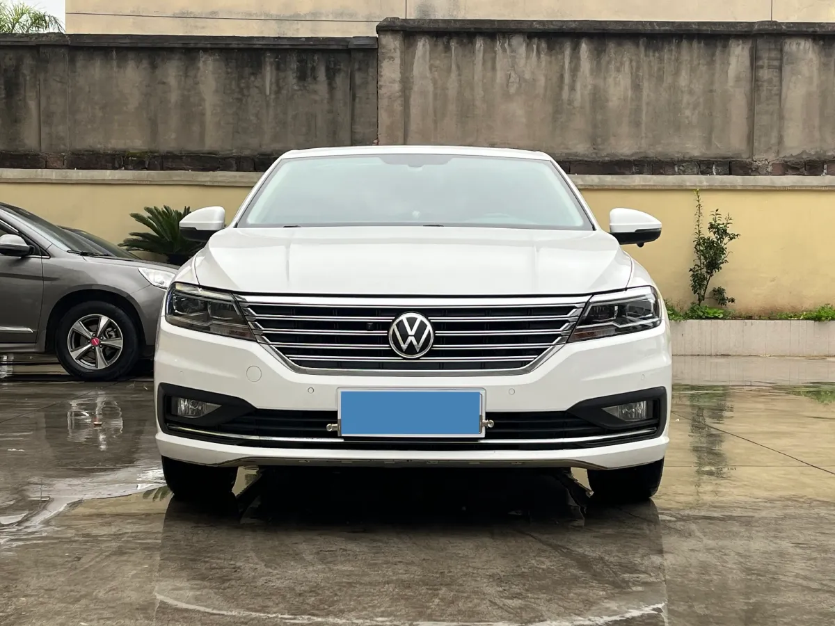2021 Volkswagen Lavida 1.4T 150HP L4 7DCT,autocango,china used car exporter,china ev exporter,chinese used car exporter,chinese used ev exporter